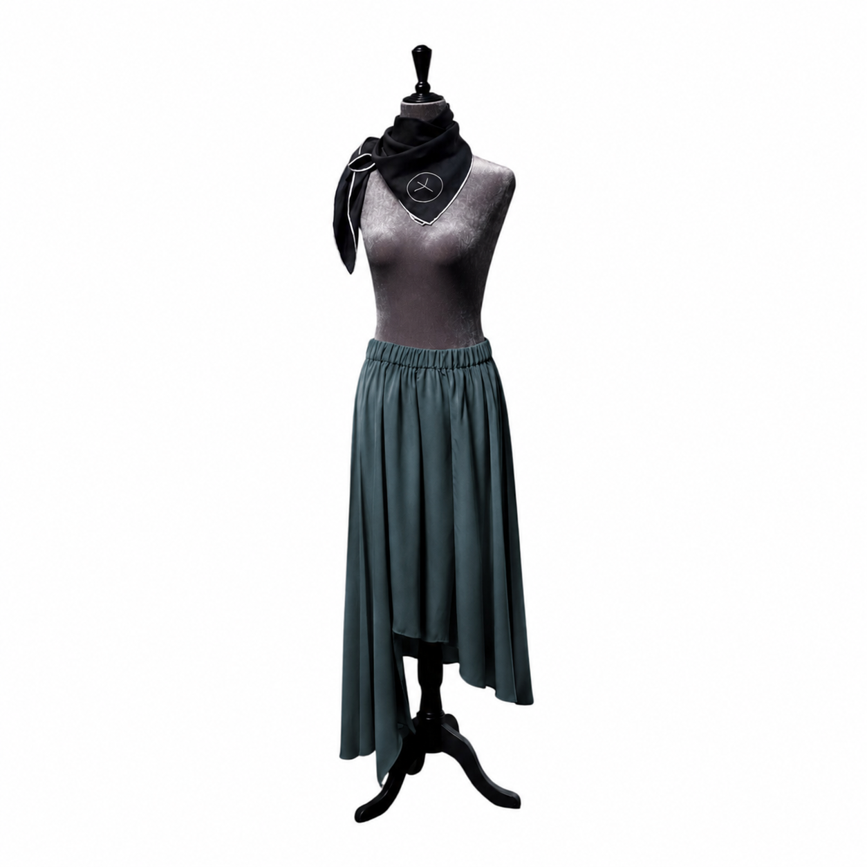 Eir + Embla — The Fluid Silhouette