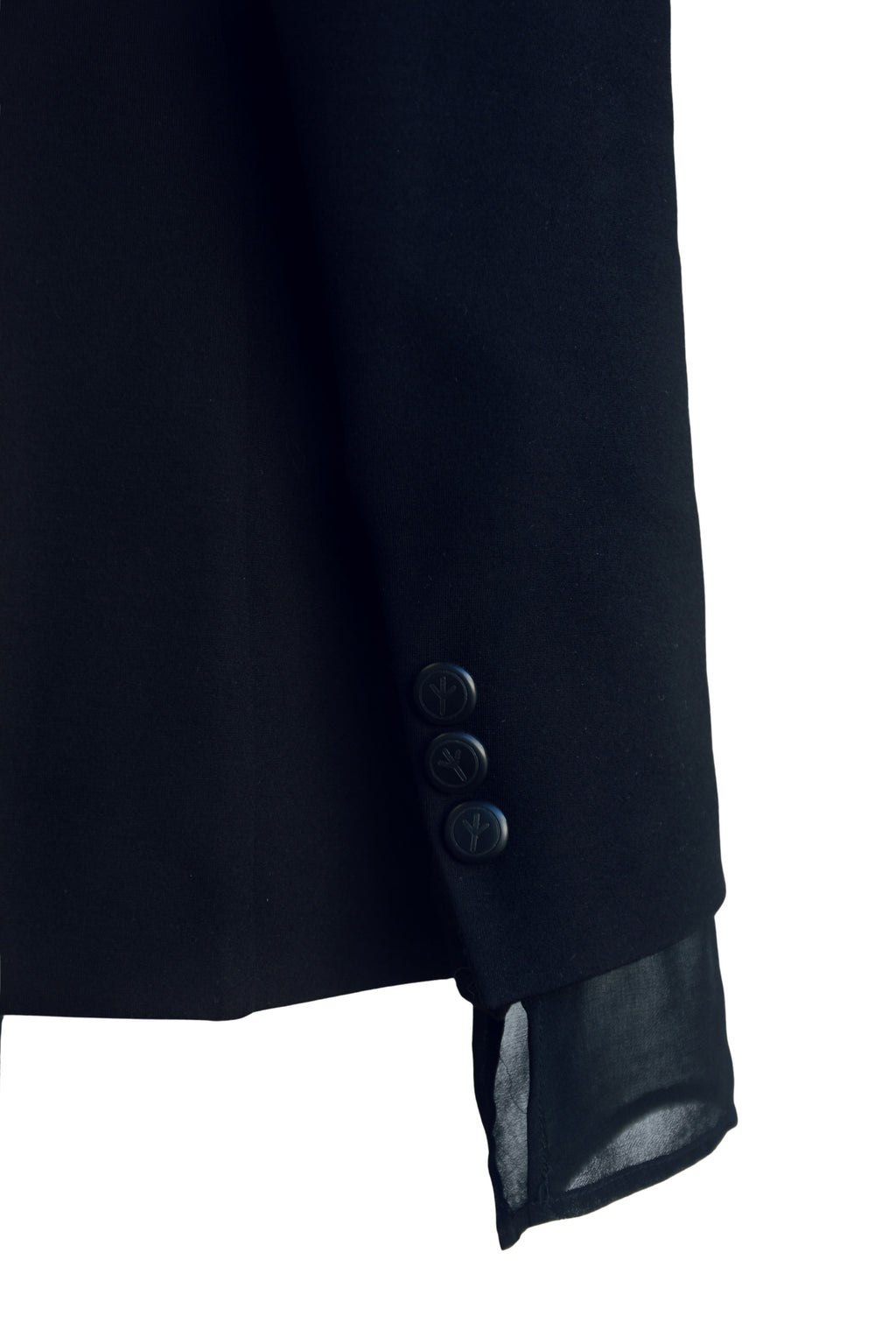 Hervör Blazer. The Silent Warrior